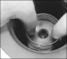 Loading Ring Ajustment, Figure 3